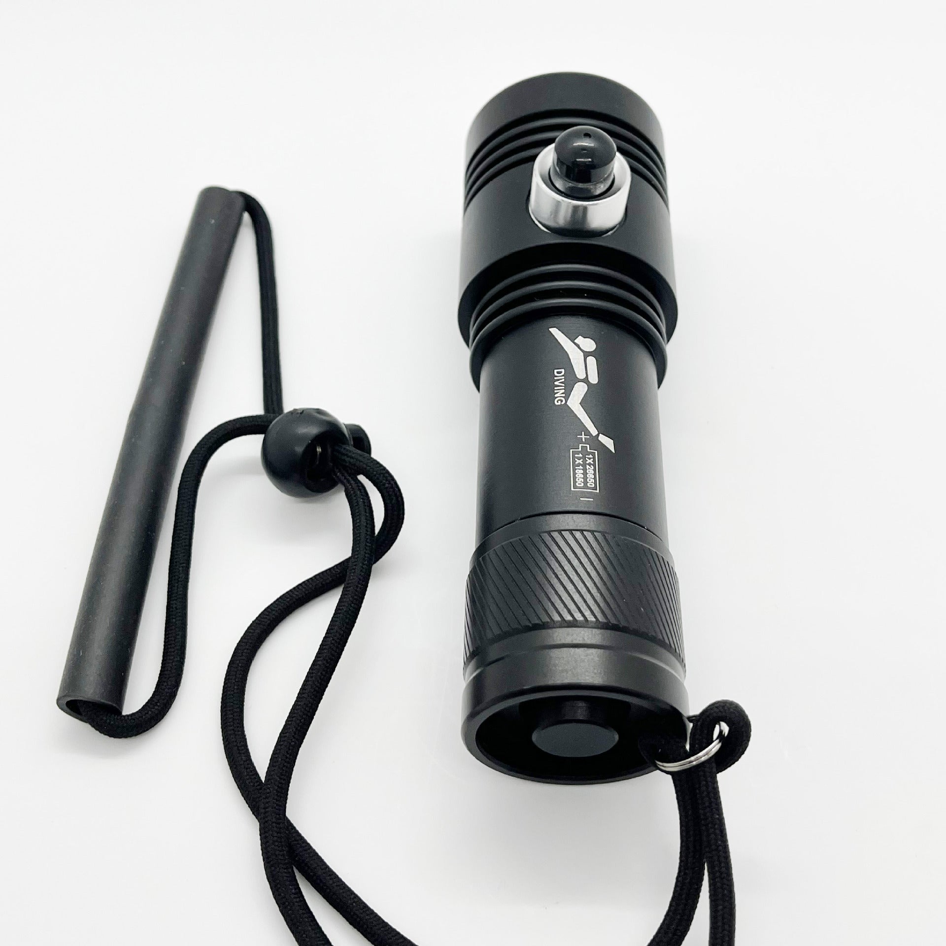T70 High-power dual-source flashlight for diving, water-resistant to 100 meters, with a maximum beam distance of 200 to 500 meters